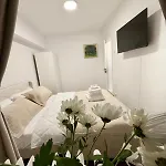 With Sauna 3 Bedrooms Center Apartman *