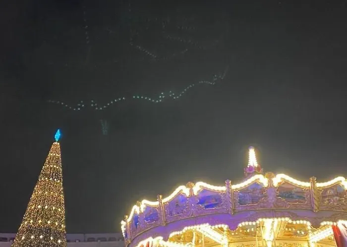 With Sauna 3 Bedrooms Center Apartment