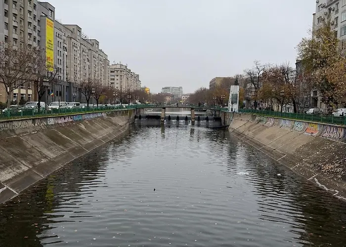 With Sauna 3 Bedrooms Center Διαμέρισμα