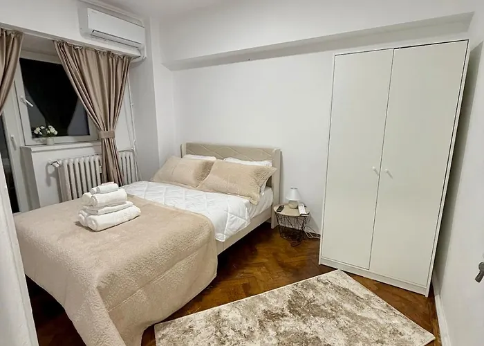 With Sauna 3 Bedrooms Center Διαμέρισμα *