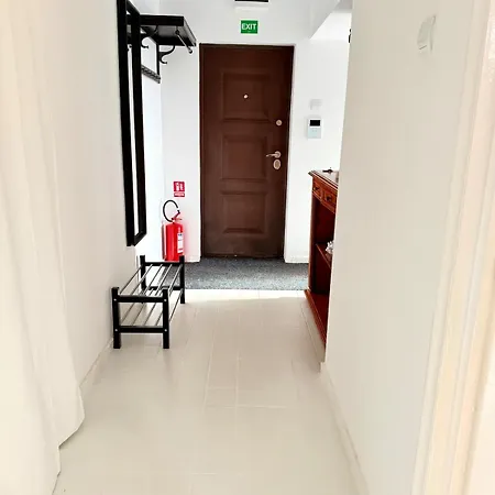 With Sauna 3 Bedrooms Center Apartamento *