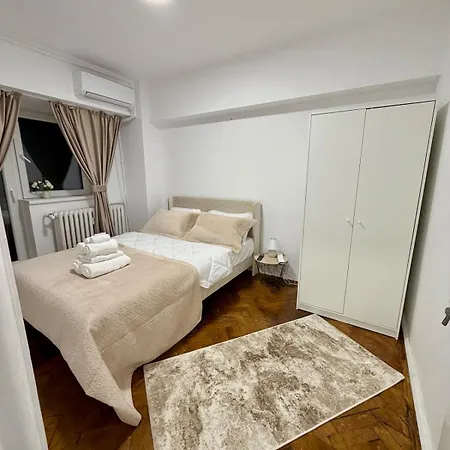 With Sauna 3 Bedrooms Center Apartamento *